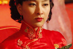 旗袍电视剧剧情简介,乱世佳人梦回烟雨